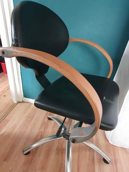 Photo of free Desk chair (Gateshead NE8) #1