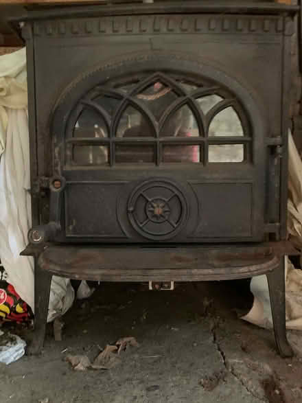 Photo of free Jotul stove (Streatham SW16) #1