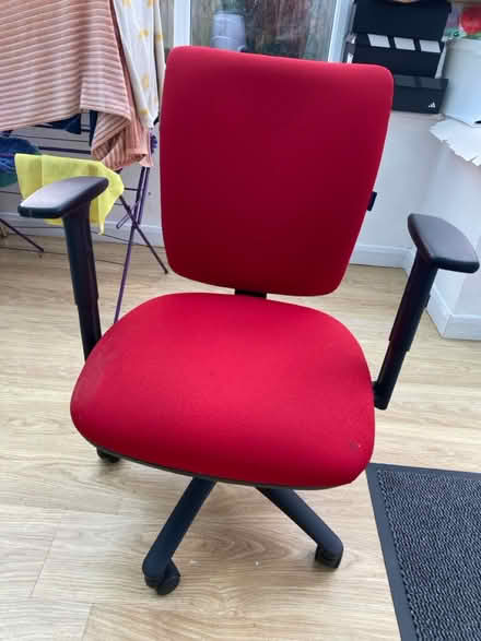 Photo of free Office chair (Dunstable (Dunstable ( LU6)) #1