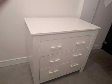 Photo of free White Chest Drawers (Leigh-on-Sea SS9) #2