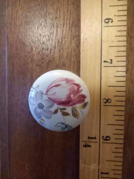 Photo of free 4 floral ceramic door knobs (Natland LA9) #1