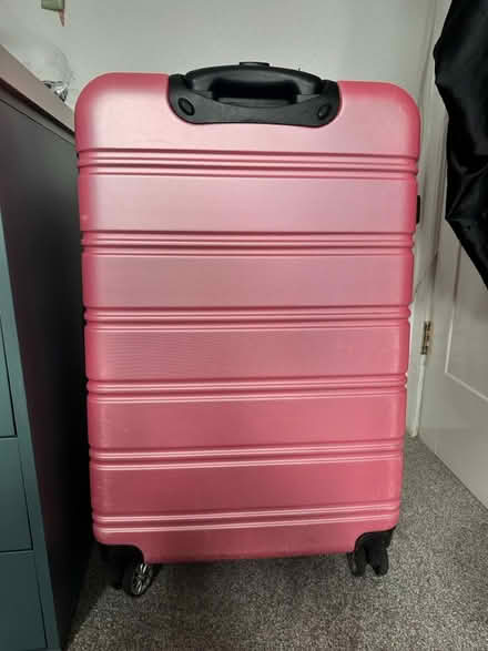 Photo of free large hardshell suitcase (broken) (BN2) #3