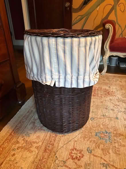 Photo of free Large covered laundry basket (Bronxville) #1