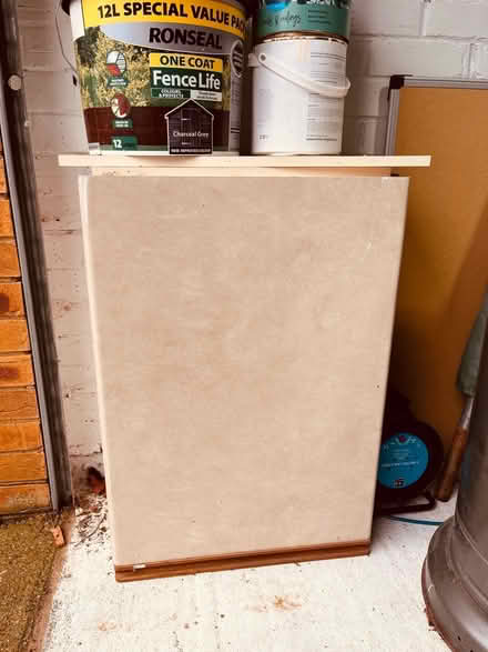 Photo of free Old kitchen cabinets x2 (Arlesey SG15) #1