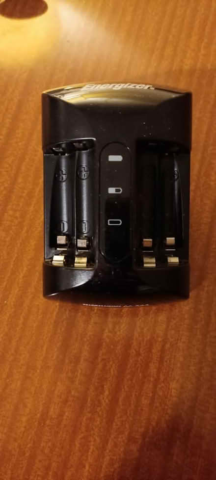 Photo of free Energizer AA/AAA Battery Charger (Gazeley, CB8) #1