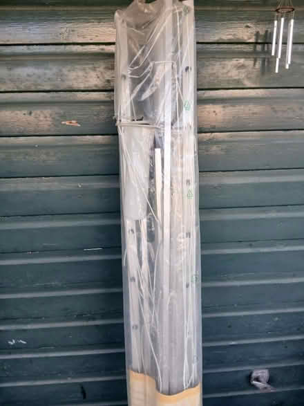 Photo of free Rotary Clothes Dryer (Outdoor) (Cheadle Hulme) #3