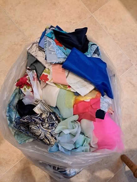 Photo of free Bag of fabric offcuts (Coulsdon CR5) #1