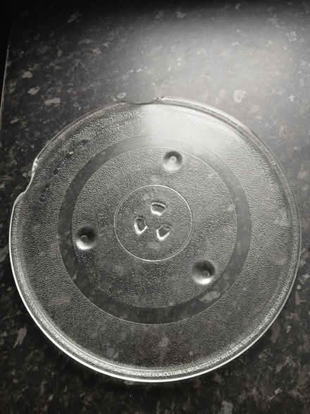 Photo of free Microwave plate (Letchworth) #1