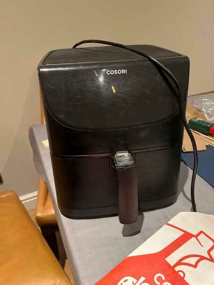 Photo of free Air fryer not working (Ig5 0) #2