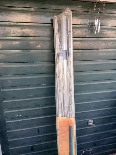 Photo of free Rotary Clothes Dryer (Outdoor) (Cheadle Hulme) #4