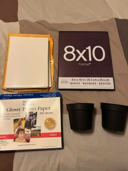 Photo of free Stationary & photo frame and more (Cambria Heights/Jamaica) #1