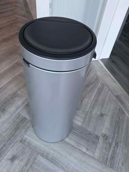 Photo of free Brabantia 30L Kitchen Touch Bin (ME9) #4