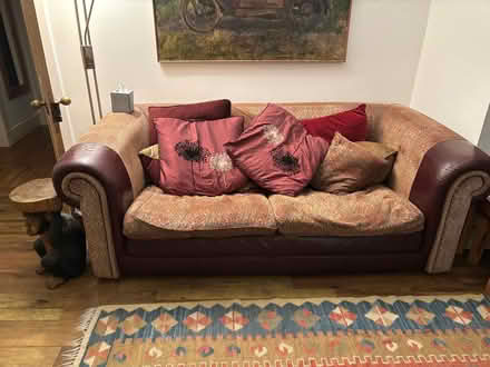 Photo of free Settee (Fogwatt IV30) #1