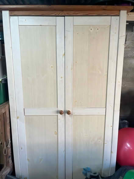 Photo of free Free standing wardrobe (Bexleyheath) #1