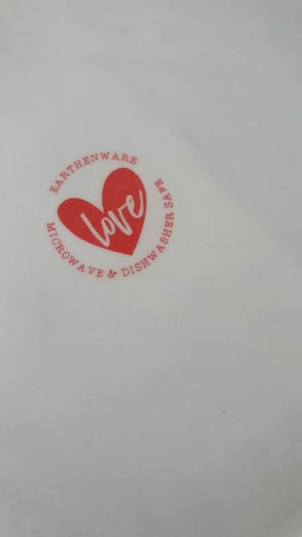 Photo of free Valentine dinner plates (Chichester Lavant PO18) #1