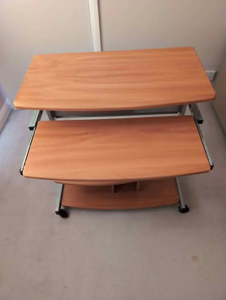 Photo of free Computer table (Honley HD9) #2