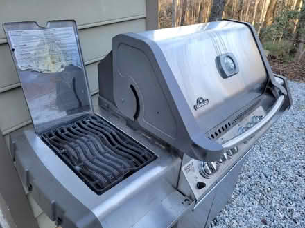 Photo of free Working Napoleon large gas grill (Cleveland SC) #3