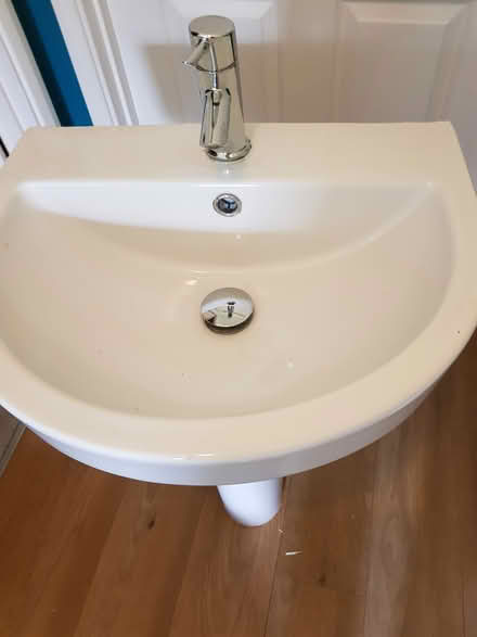 Photo of free Bathroom basin, pedestal and tap (Penenden Heath) #1