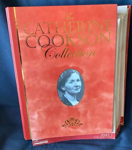 Photo of free Catherine Cookson magazines. (Horton Bank BD7) #3