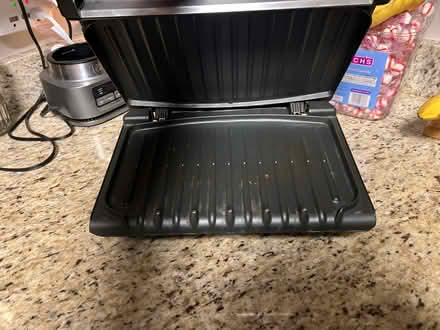 Photo of free Pan and George Forman Grill (Boulder Ridge Apartments) #1