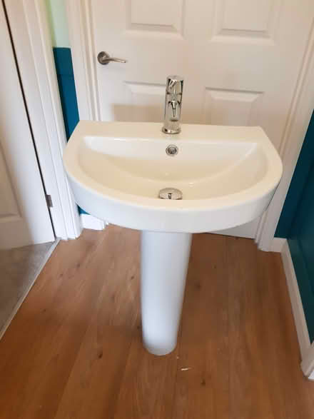 Photo of free Bathroom basin, pedestal and tap (Penenden Heath) #2