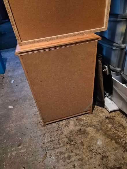 Photo of free Two wood kitchen cabinets (Bourne End SL8) #1