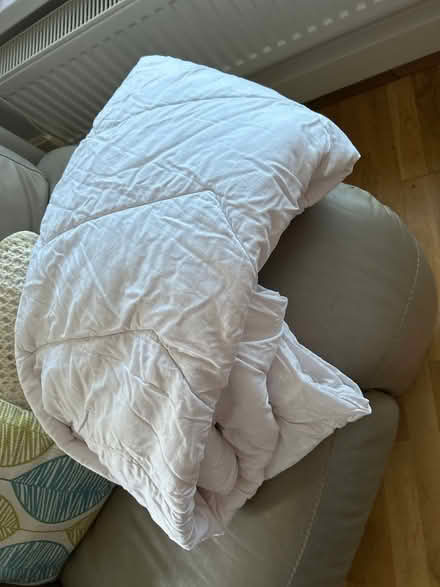 Photo of free Single summer duvet (Hayling Island PO11) #1