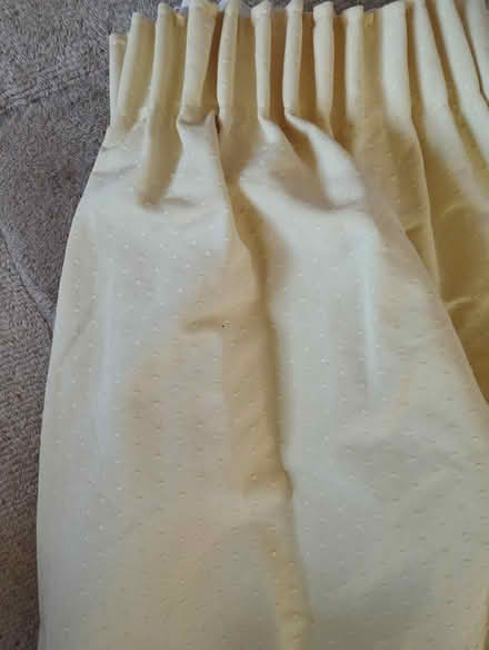 Photo of free pair of lined curtains 89 x 50" (Thorpe Bay SS1) #2