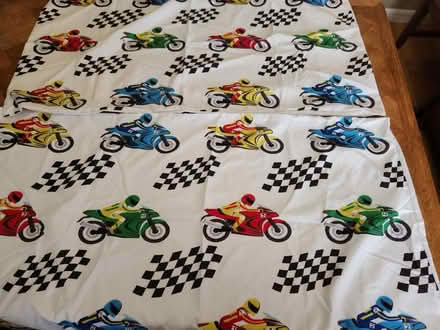 Photo of free 2x king size shams, motorcycles (Palm Harbor 34683 CR1 Tpa Rd) #1