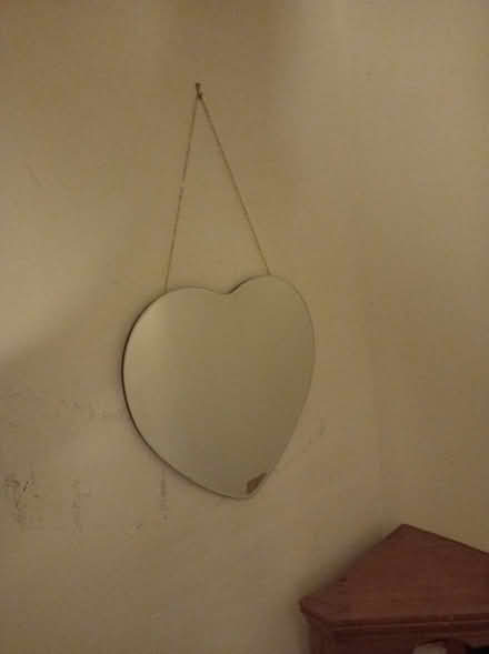 Photo of free Heart shaped mirror (YO25 (Fridaythorpe)) #1