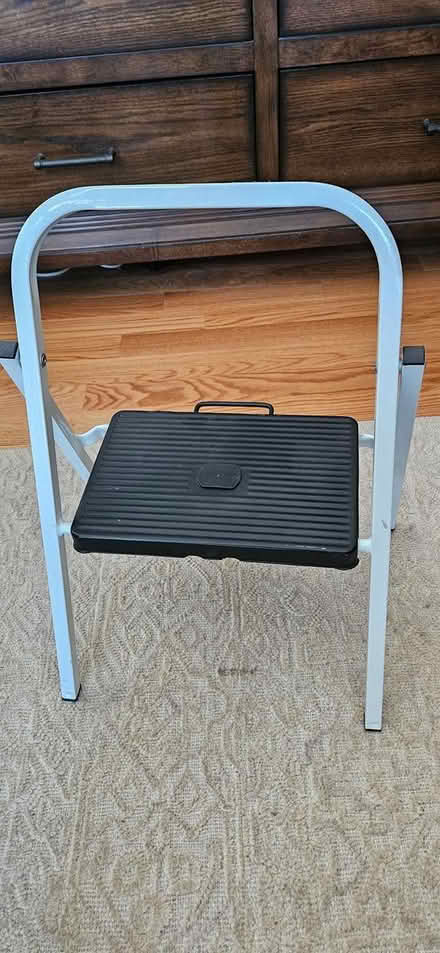 Photo of free single step ladder (Highlands, NJ) #2