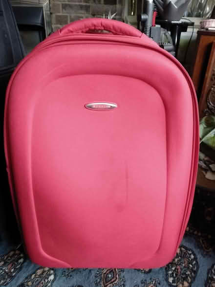 Photo of free Red medium suitcase (Gidea Park RM11) #1