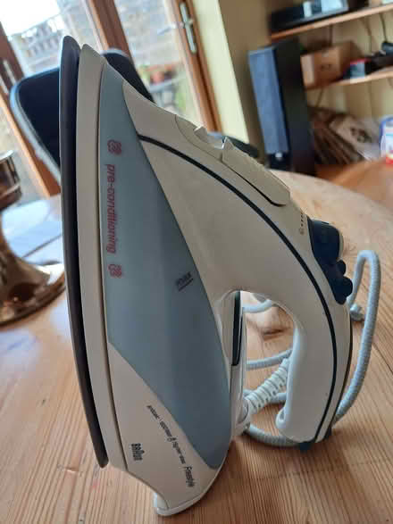 Photo of free Braun steam iron (Horfield BS7) #1