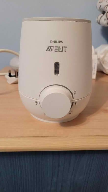 Photo of free Philips Avent Bottle Warmer (Overstone Lodge) #2