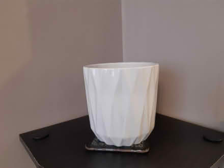 Photo of free 13cm Indoor Plant Pot (Roffey) #2