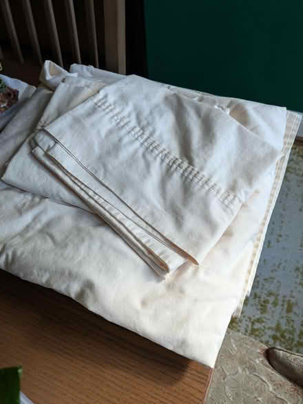 Photo of free Queen sheet set (Anacostia) #1