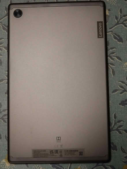 Photo of free Lenovo 10" tablet & spare screen protectors (Dean EH4) #4