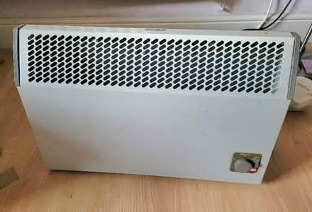 Photo of free Dimplex 2000 watt electric heater (Thatcham RG19) #1