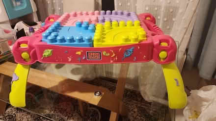 Photo of free Megablox table with blocks (Ham TW10) #3