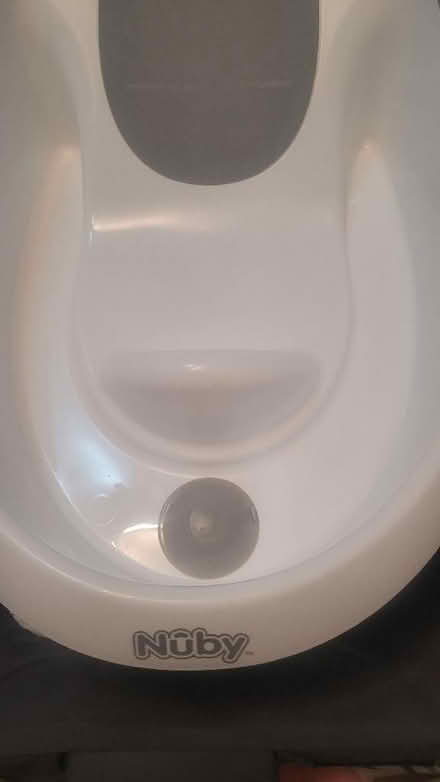 Photo of free Nuby Baby Bath (Overstone Lodge) #4