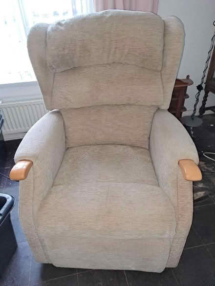 Photo of free Electric Reclining & Lift Chair for Elderly (DA1) #1