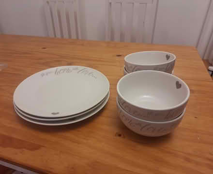 Photo of free The same set plates and etc (CT7) #1