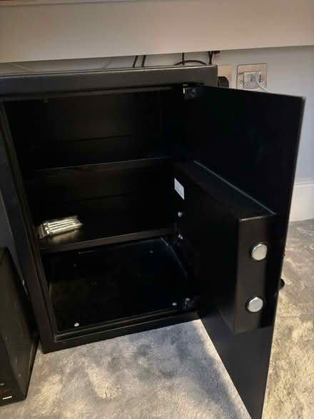 Photo of free Safe with key and keypad (Al4) #2