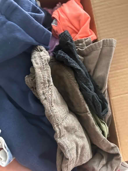 Photo of free Around 18M-24M girl clothes (Downtown Sunnyvale) #4