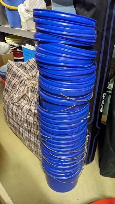 Photo of free Small buckets with lids (South croydon) #1