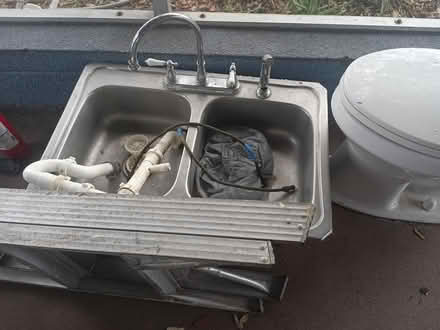 Photo of free kitchen sink (Largo near Ulmerton & Starkey) #1