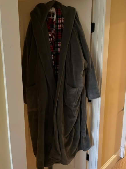 Photo of free Fleece Bathrobes (Chesterbrook Rd and Albemarle) #3