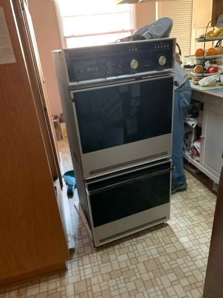 Photo of free double oven for scrap metal (Santa monica) #1