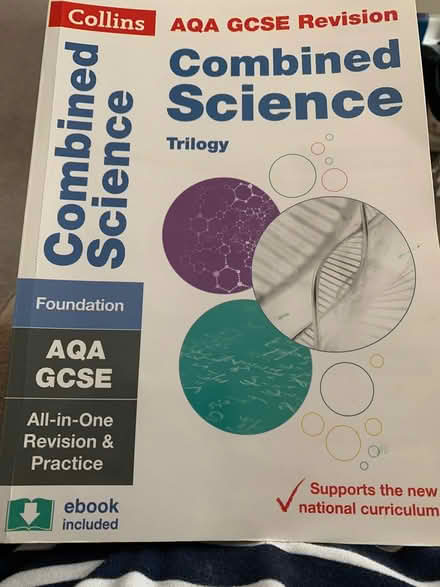 Photo of free School science revision book (Crewkerne) #1