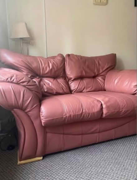 Photo of free 2 seater sofa (LU6) #1